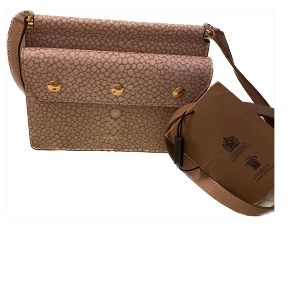 Burberry Handbags - Burberry Jessie Stingray Print Leather Light Sand Gold Shoulder Bag Handbag NW